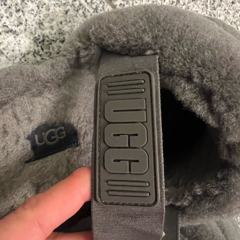 Ugg Authentic, Real Fur, Soft On Touch - image 7